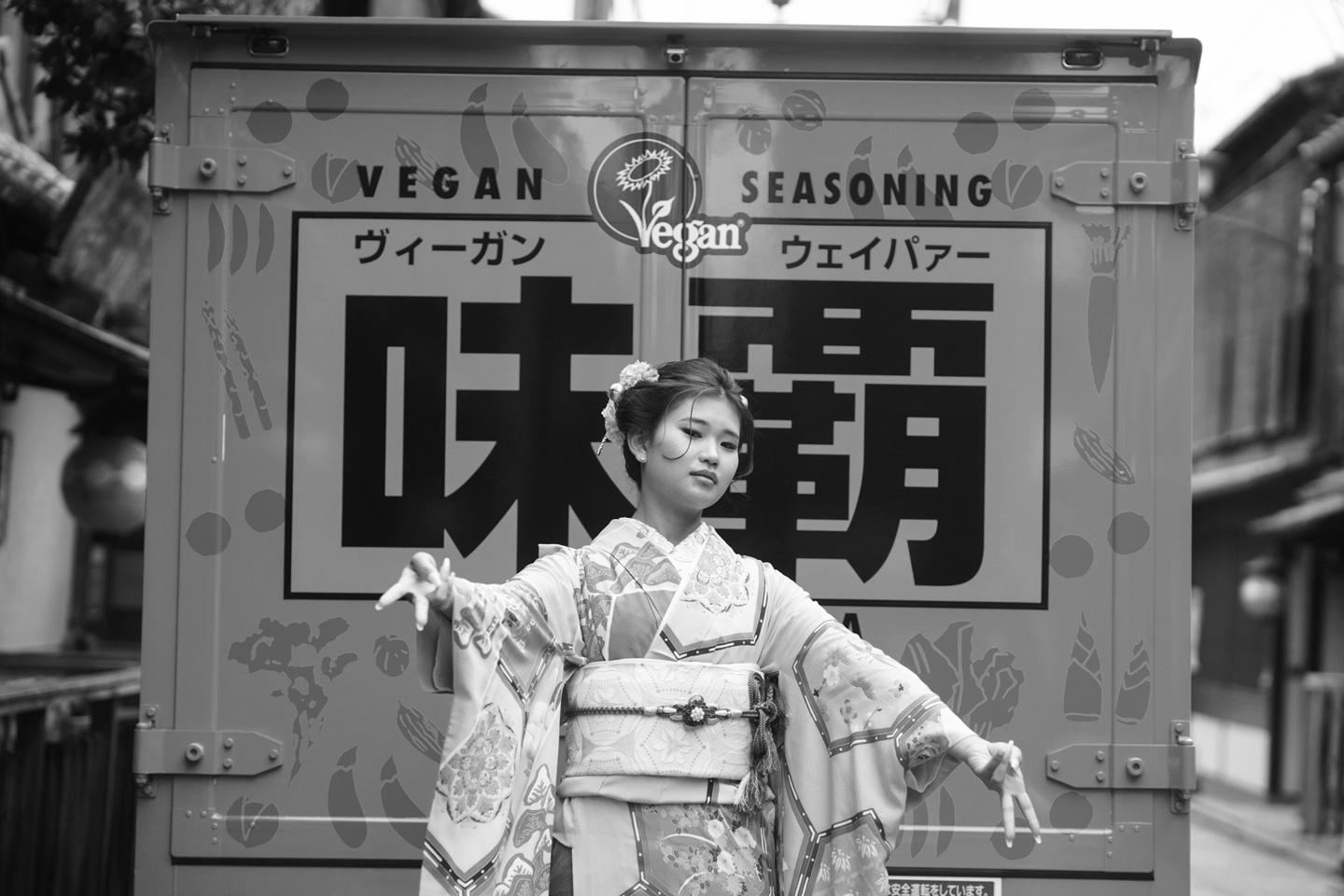 味覇の前で成人式前撮り